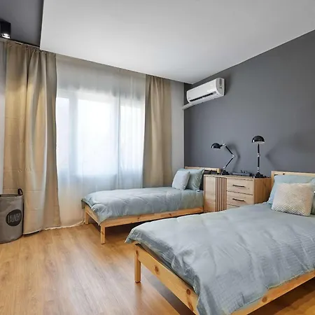 Apartment Luxury 2bd By The Sea Garden Entrance By Flat Mаnager