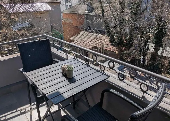 Luxury 2bd By The Sea Garden Entrance By Flat Mаnager Burgas